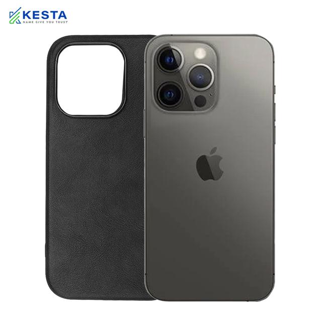 iPhone 15 Pro Max Cover - Brave Black Leather Case